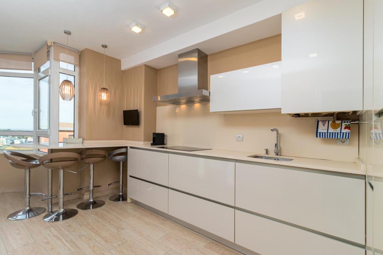Apartamento Luminoso Cerca Playa Sardinero Con Parking Privado 산탄데르 외부 사진