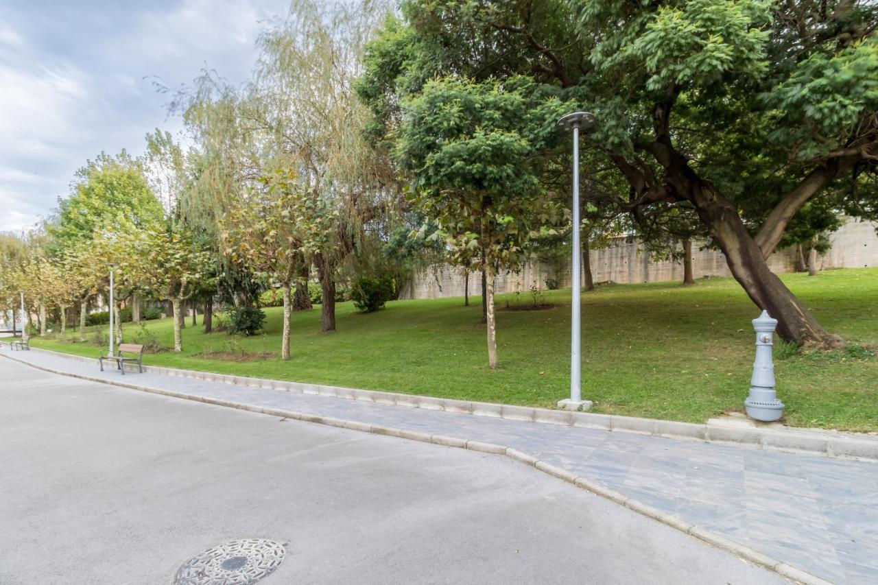 Apartamento Luminoso Cerca Playa Sardinero Con Parking Privado 산탄데르 외부 사진